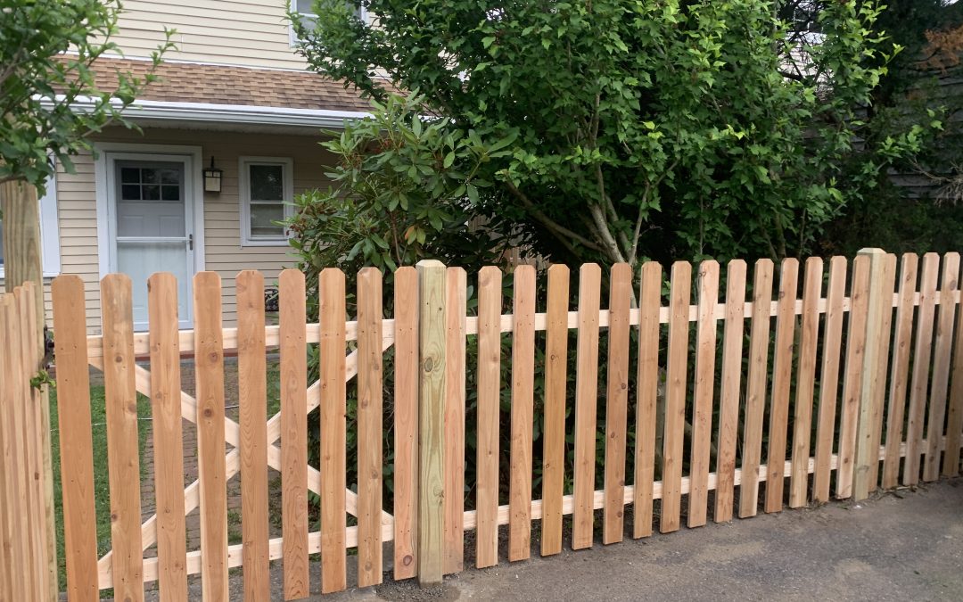 cedar-fence-reinstallation