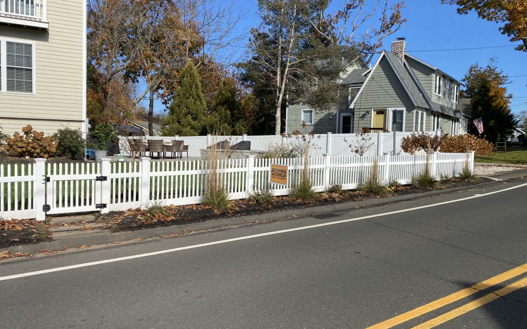 white-pvc-fence