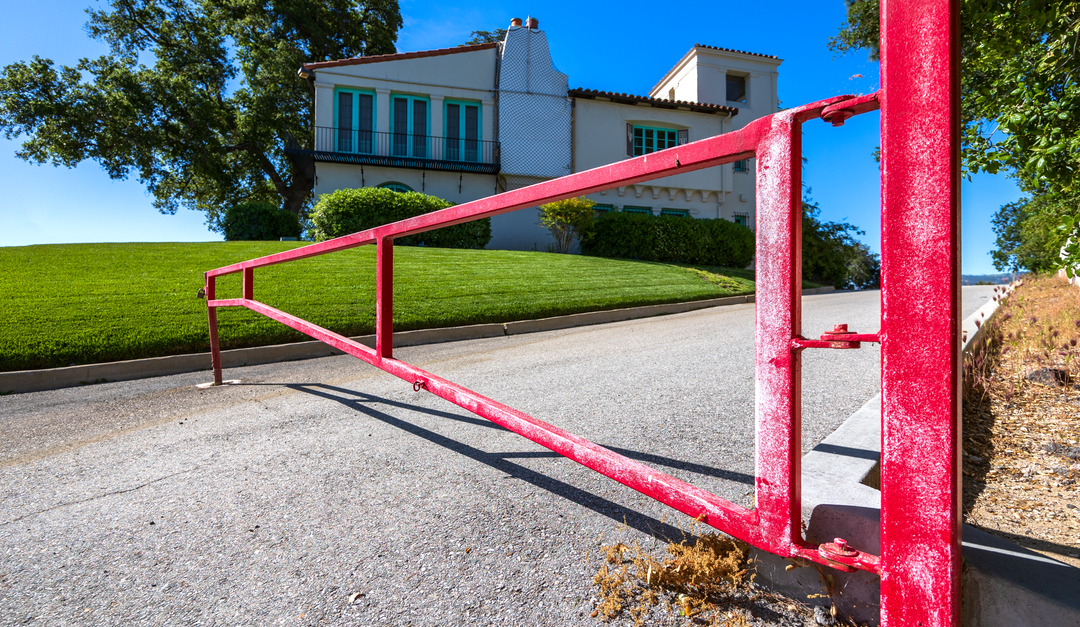 Should You Add a Driveway Gate to Your Connecticut Property?